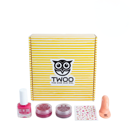 TWOO Kidz Surprise Box for Kids | Fun Beauty & Self-Care Gift Set | Age 3+ | 1 Box