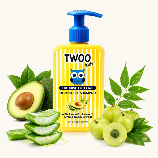 TWOO Kids De-Knotty aloe vera shampoo with avocado, amla and neem extract